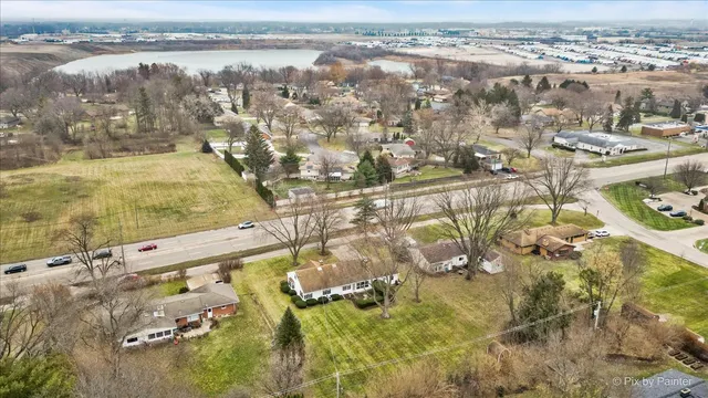 $399,900 | 123 Dundee Avenue, East Dundee, IL 60118