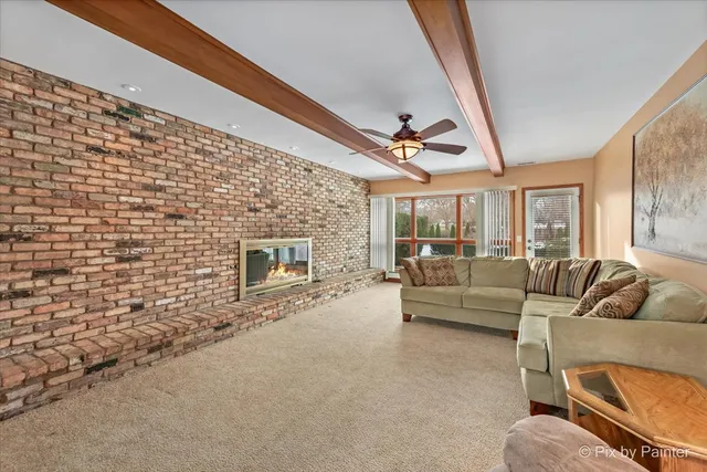 $399,900 | 123 Dundee Avenue, East Dundee, IL 60118