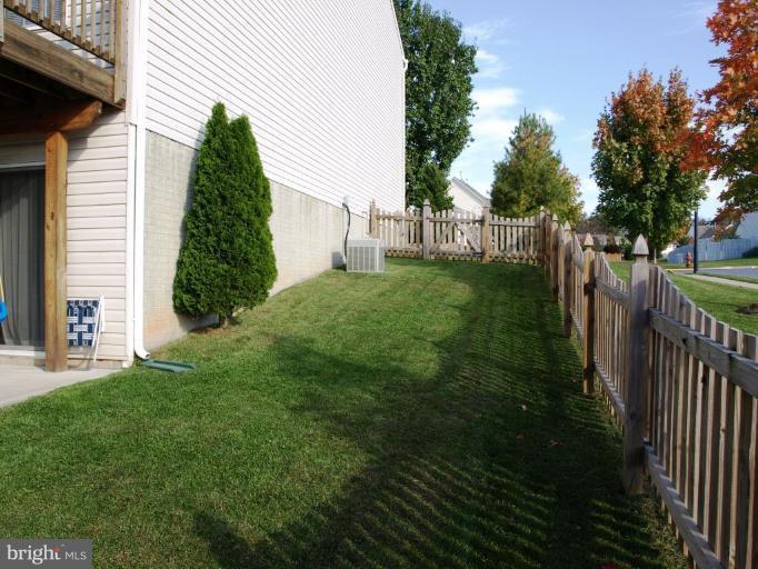 201 Carolstowne Road Reisterstown, MD 21136 - Photo 16 of 25 Back yard
