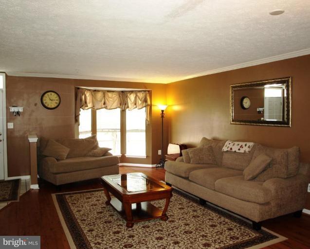 201 Carolstowne Road Reisterstown, MD 21136 - Photo 3 of 25 Living Room #2