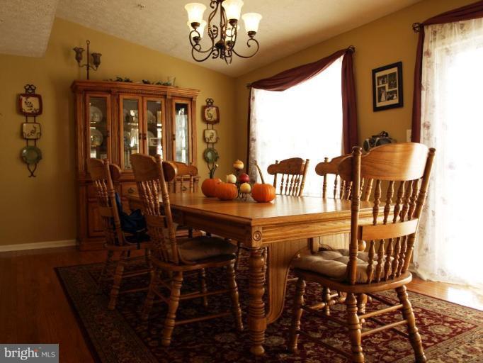 201 Carolstowne Road Reisterstown, MD 21136 - Photo 4 of 25 Dining Room