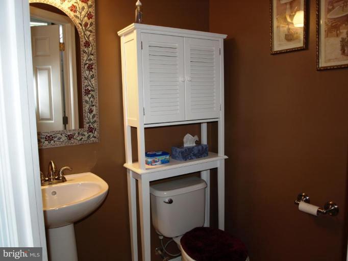 201 Carolstowne Road Reisterstown, MD 21136 - Photo 6 of 25 Bath #1