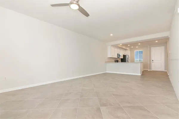 $2,400 | 12320 Wellen Golf Street, Unit 305, Venice, FL 34293