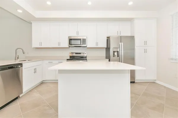 $2,400 | 12320 Wellen Golf Street, Unit 305, Venice, FL 34293