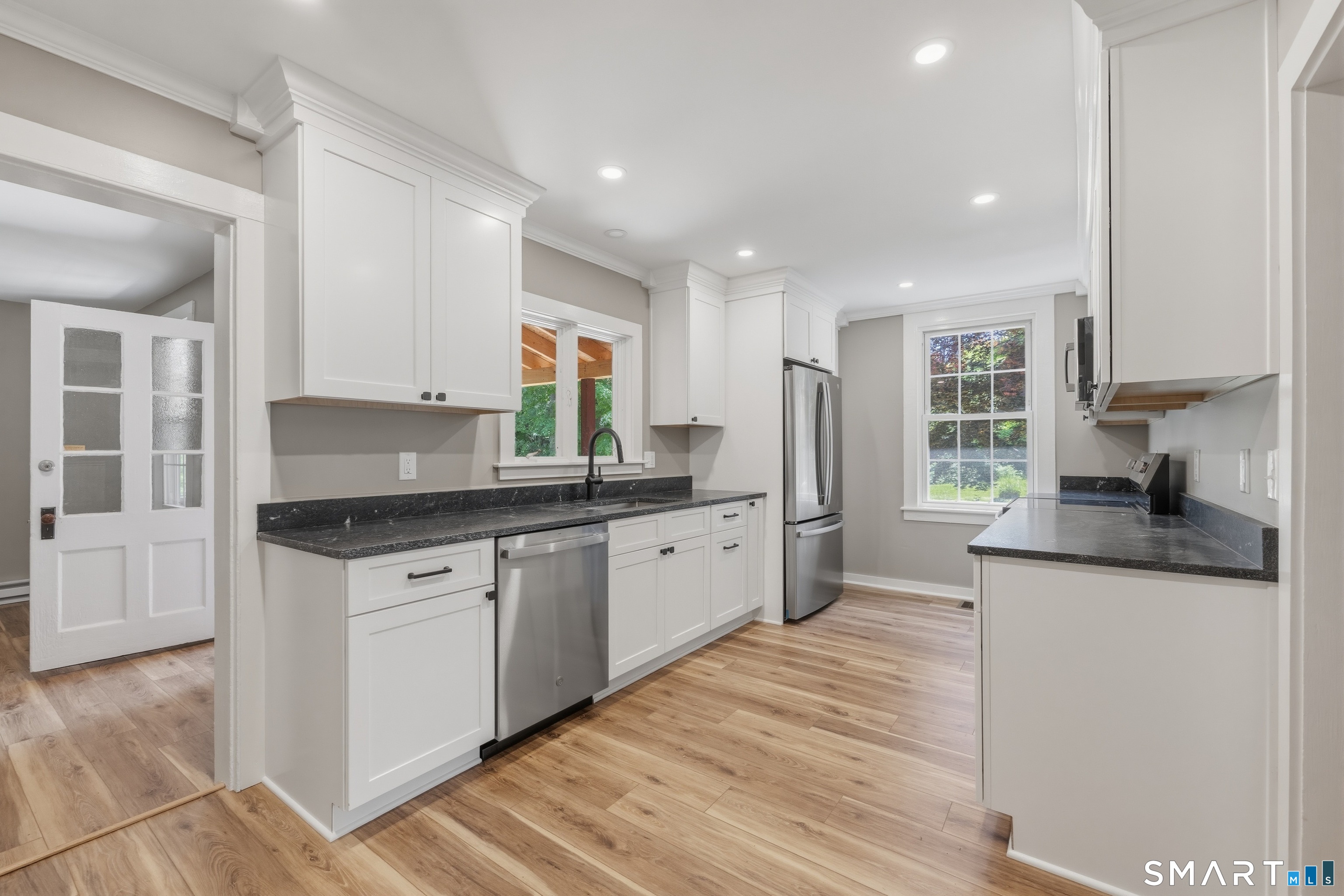 238 Isinglass Road Shelton, CT 06484 - Photo 10 of 30