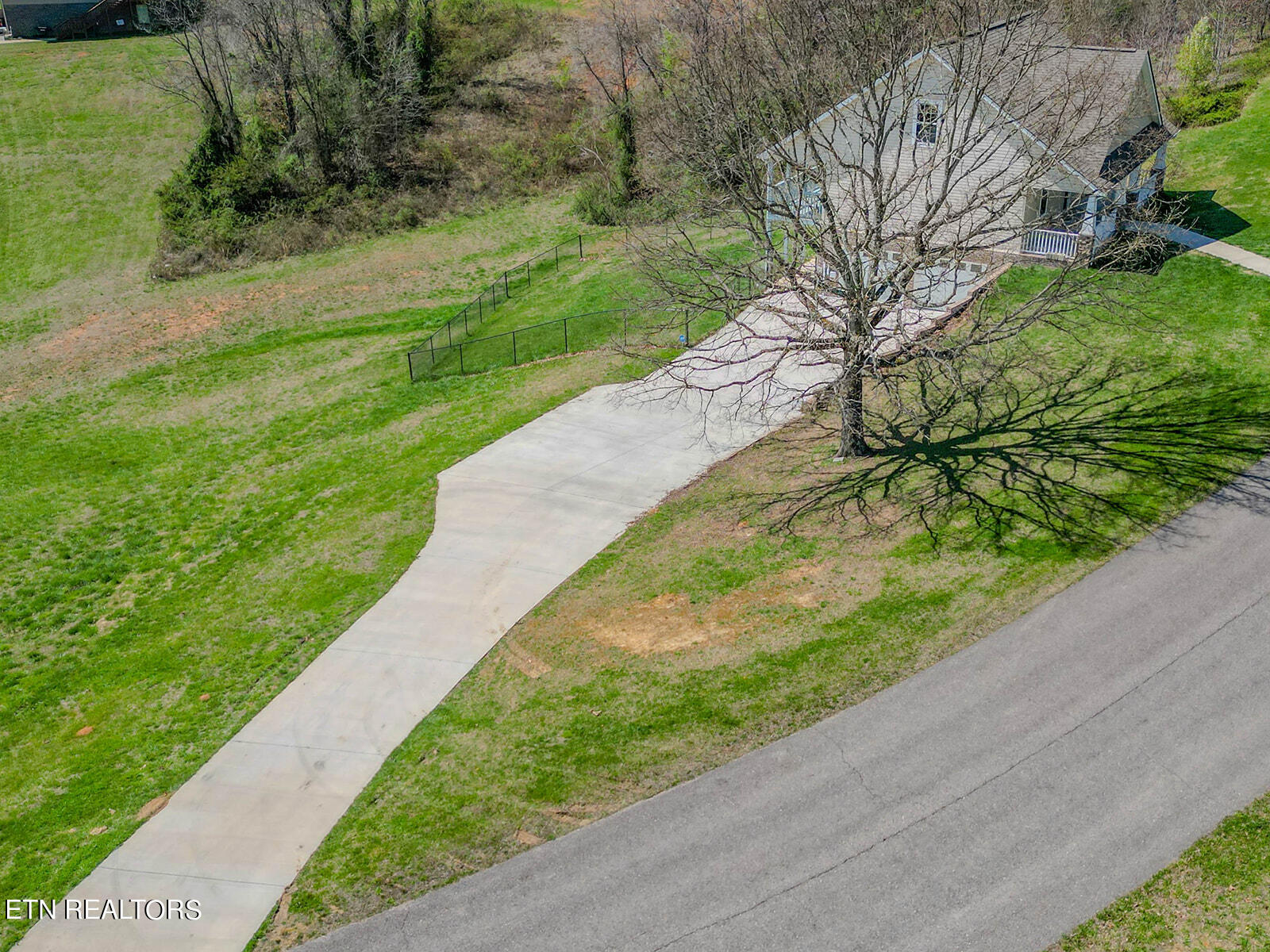 225 Pleasant Ridge Lane Bean Station, TN 37708 - Photo 34 of 42 20240318-6C79A575-5956-4D6D-87CB-32F4917