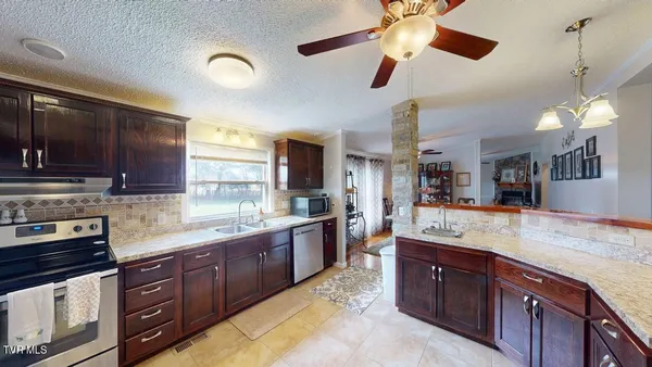 $264,900 | 4250 North Mohawk Road, Mohawk, TN 37810