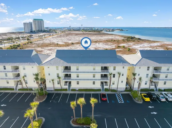 $450,000 | 8436 Gulf Boulevard, Unit 321, Navarre, FL 32566