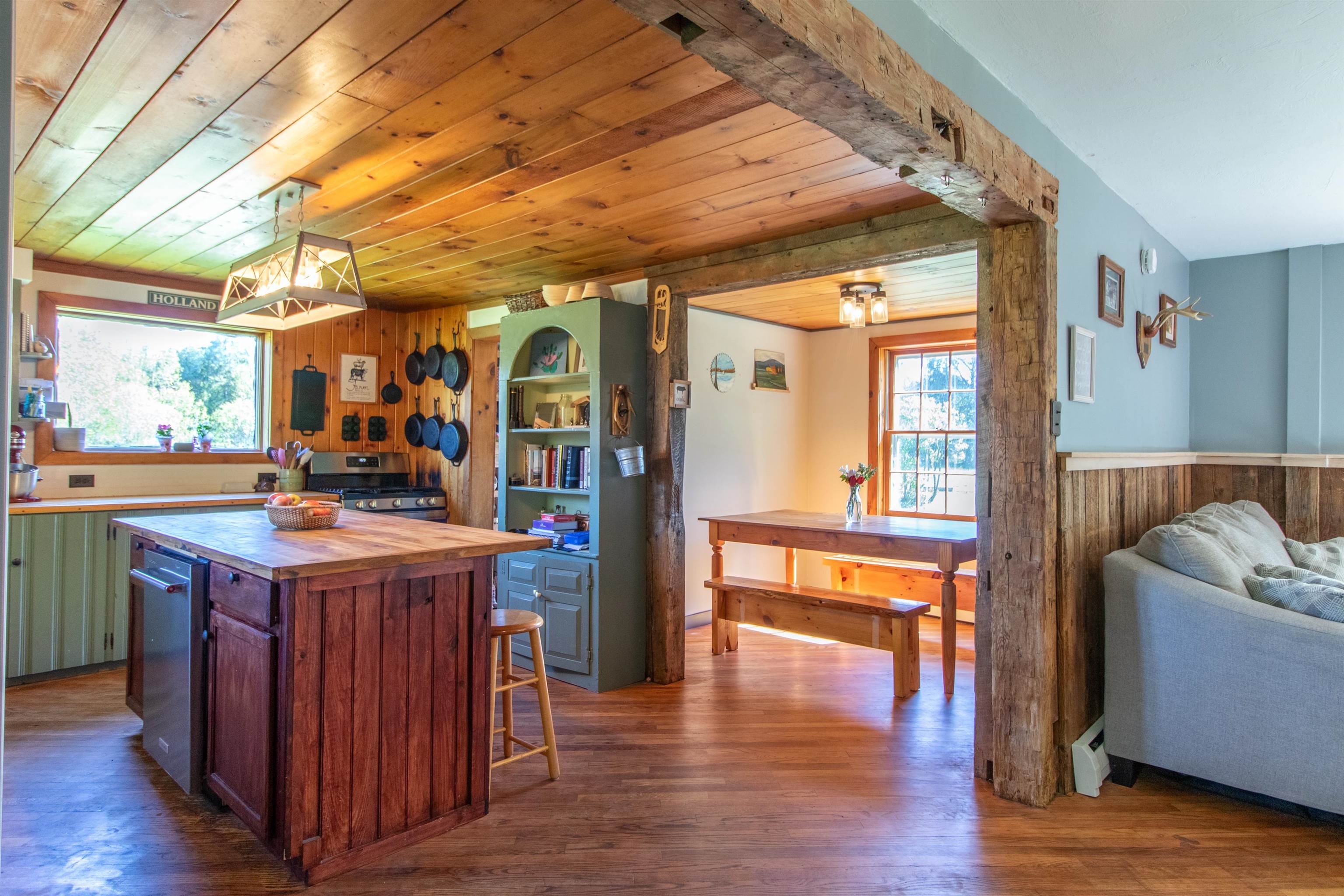 174 Andrews Road Holland, VT 05830 - Photo 5 of 54 Gallery Image 5