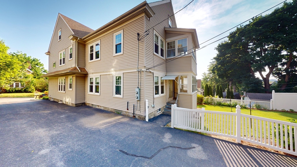 65 Sagamore Road Worcester, MA 01609 - Photo 6 of 42 Gallery Image 6