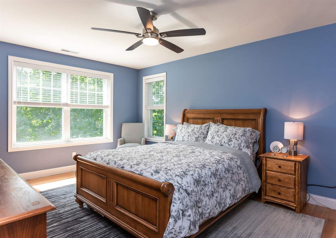 17 Groton Road Nashua, NH 03062 - Photo 21 of 40 Gallery Image 21