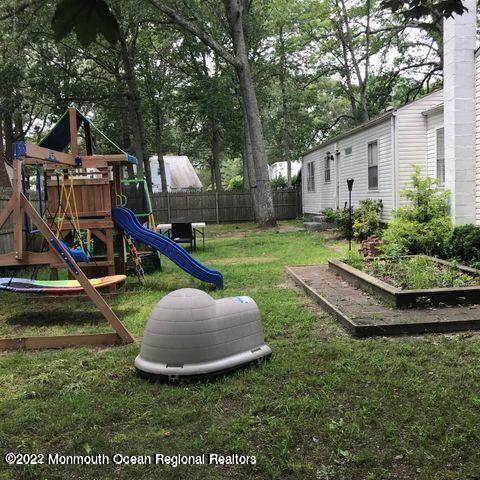 101 Martin Road Toms River, NJ 08753 - Photo 27 of 40 martin rear3