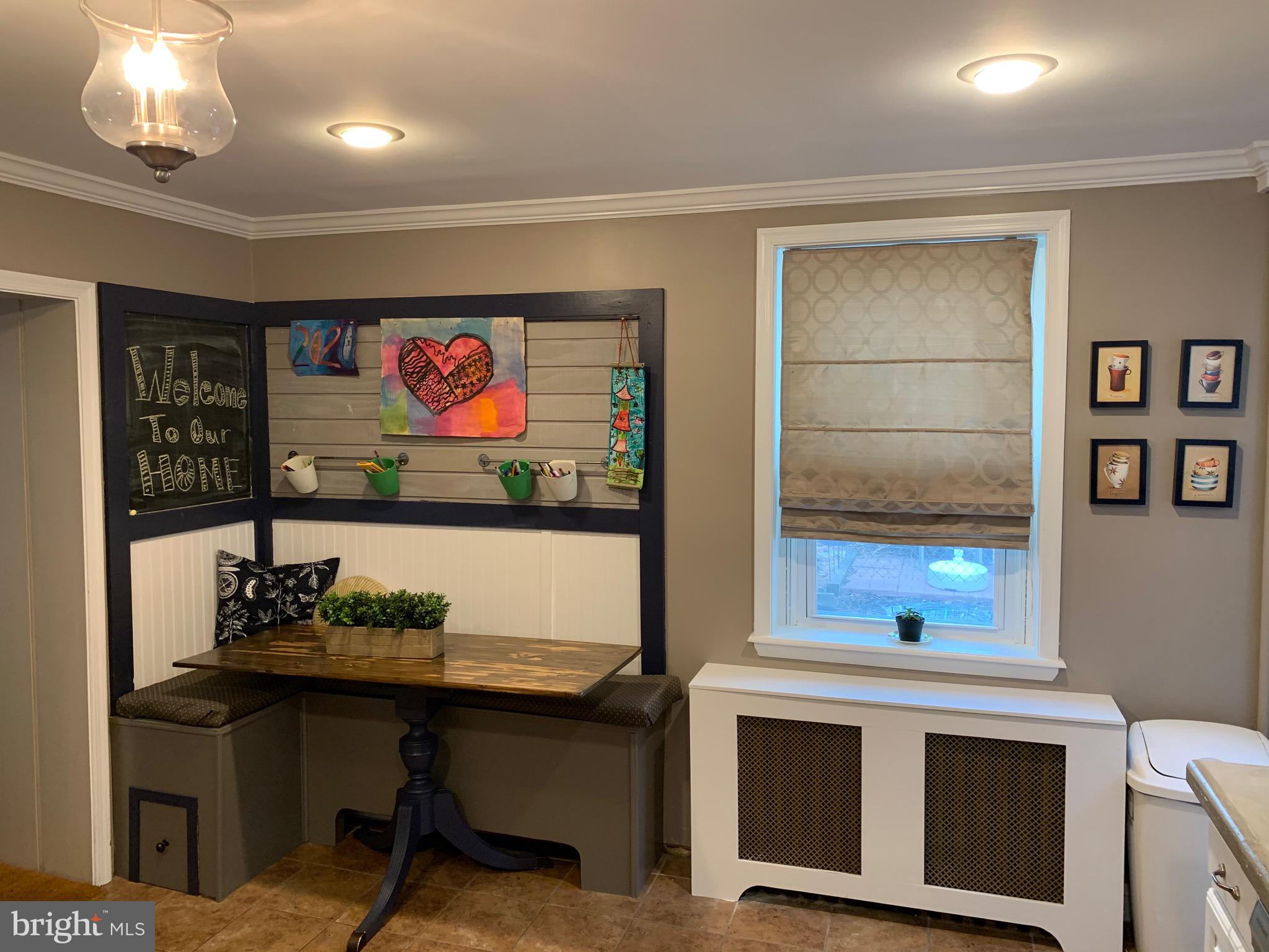 302 Highland Road Cheltenham, PA 19012 - Photo 25 of 57 Kitchn Breakfast Nook