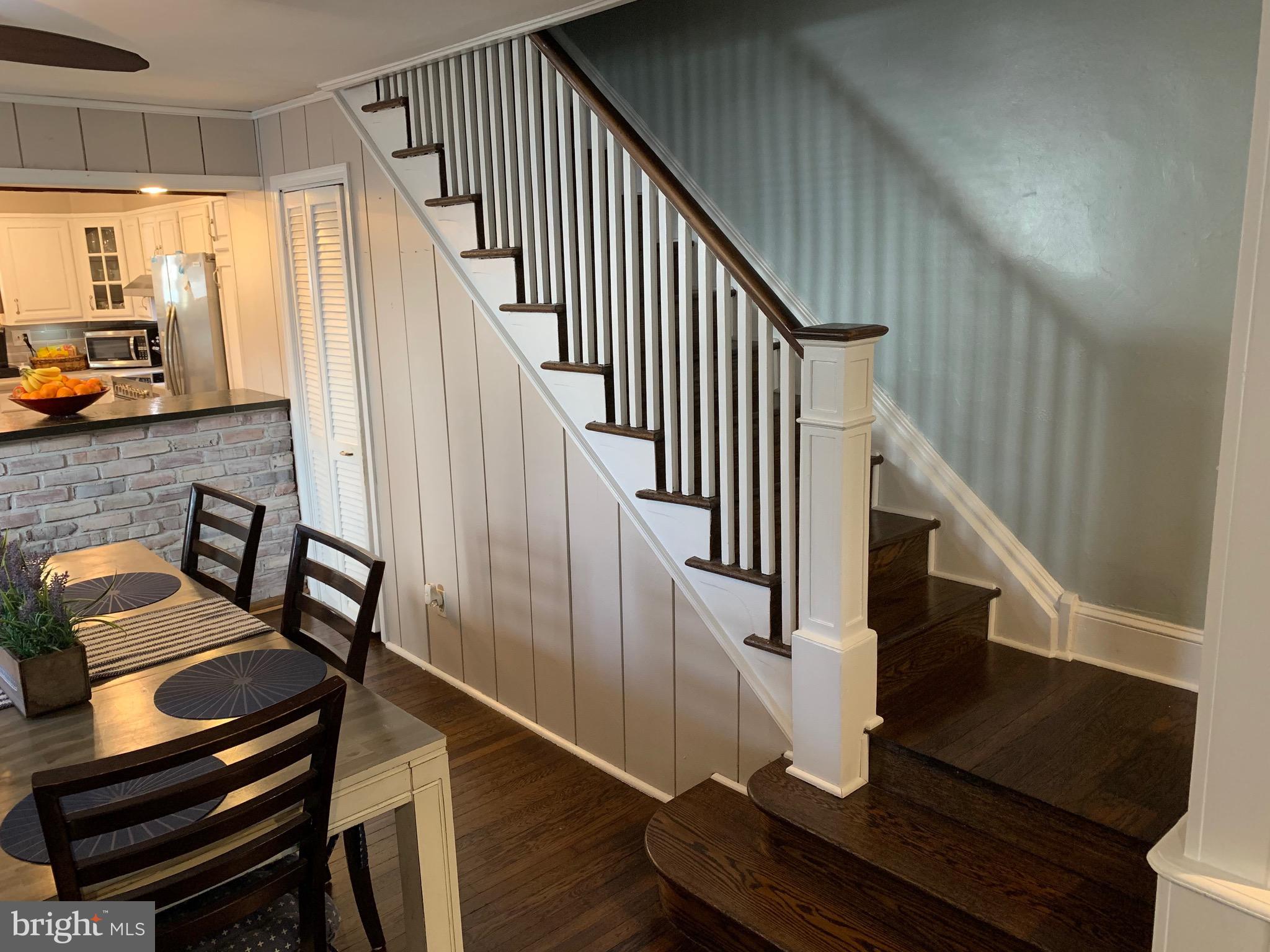302 Highland Road Cheltenham, PA 19012 - Photo 31 of 57 Stairs to second floor