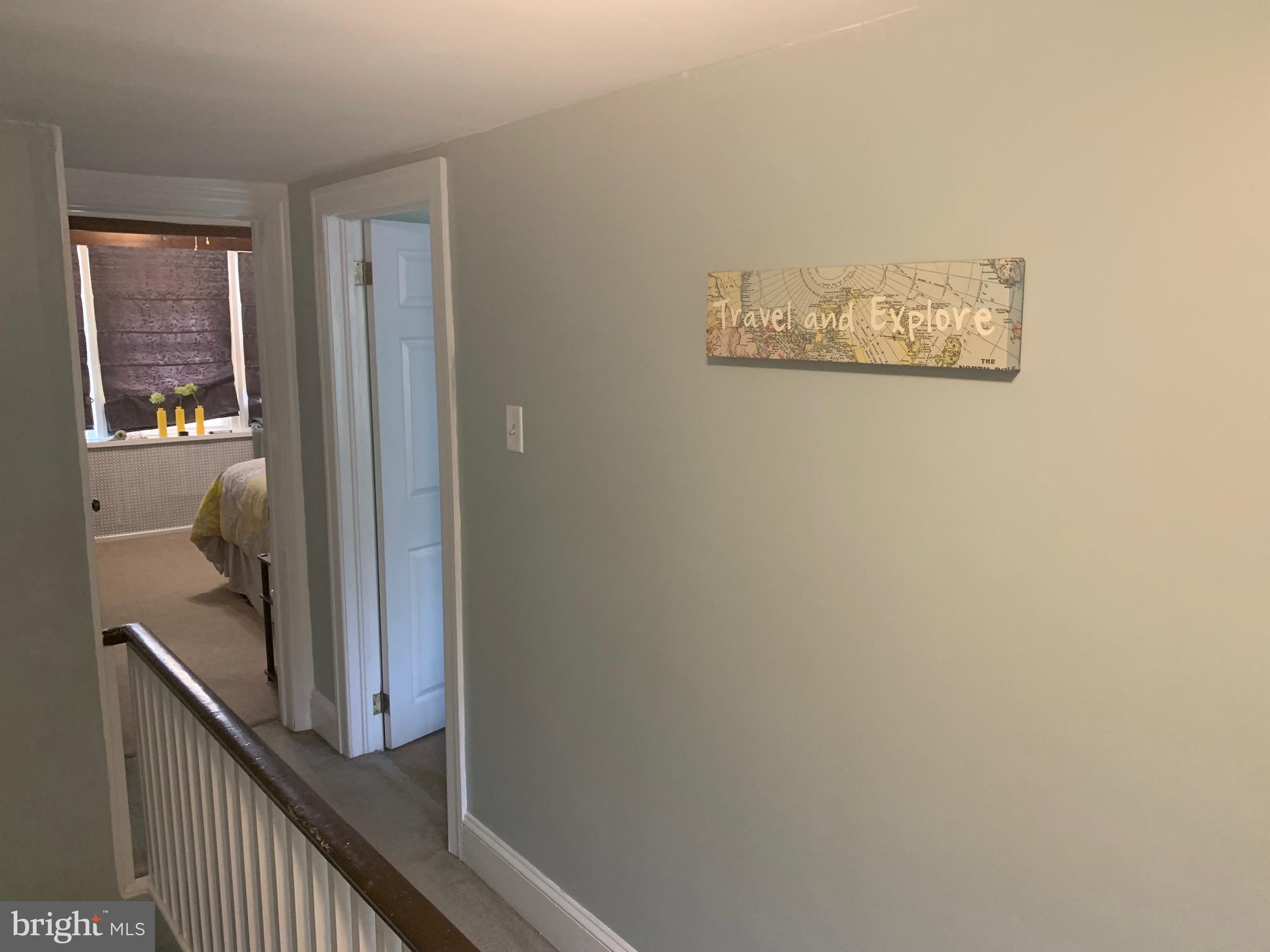 302 Highland Road Cheltenham, PA 19012 - Photo 46 of 57 3rd floor hallway