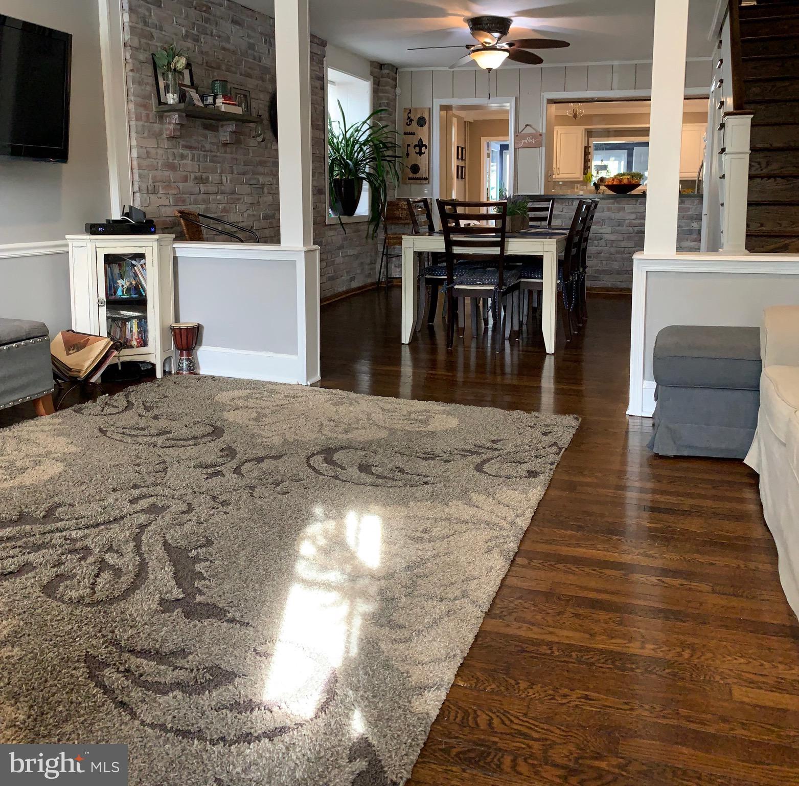 302 Highland Road Cheltenham, PA 19012 - Photo 8 of 57 Living Room