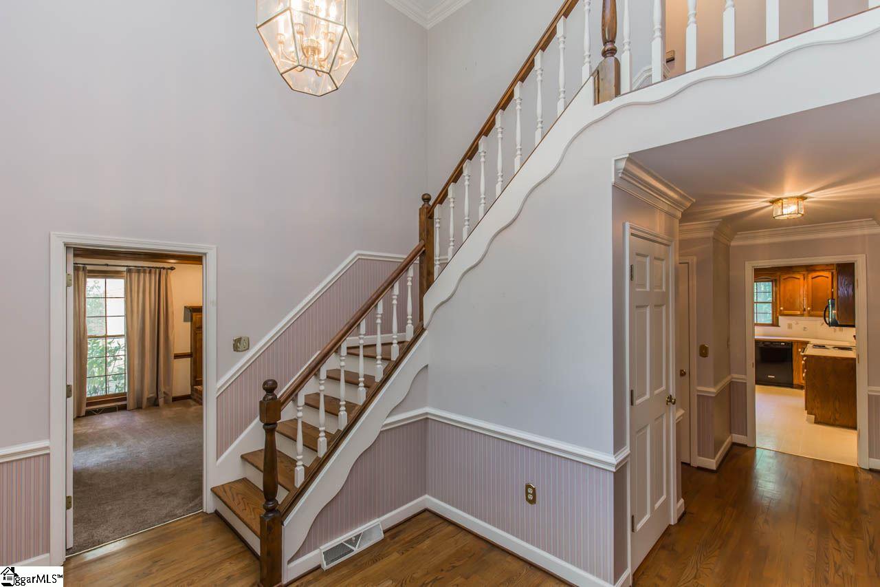 609 Sugar Mill Road Greer, SC 29650 - Photo 2 of 27 Gallery Image 2