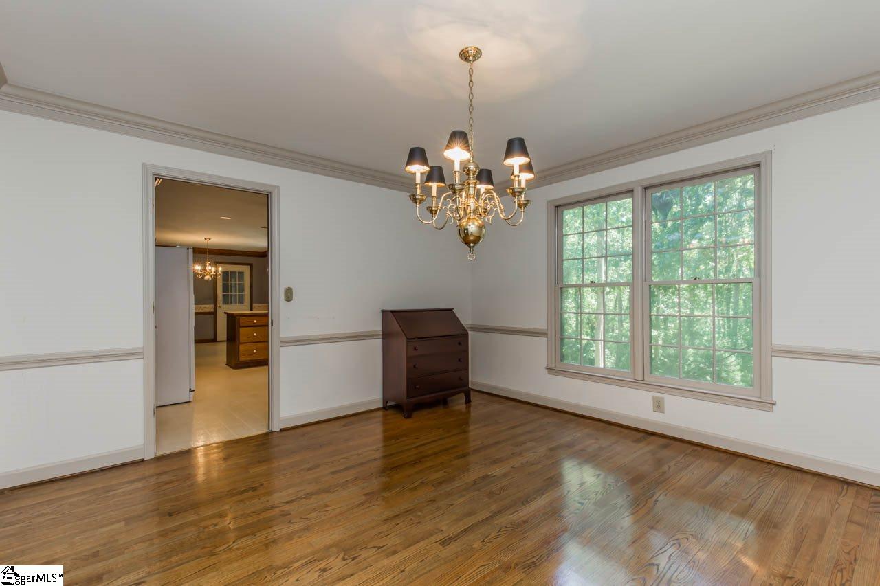 609 Sugar Mill Road Greer, SC 29650 - Photo 4 of 27 Gallery Image 4