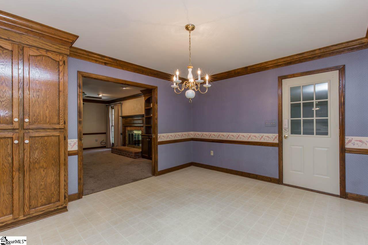 609 Sugar Mill Road Greer, SC 29650 - Photo 7 of 27 Gallery Image 7