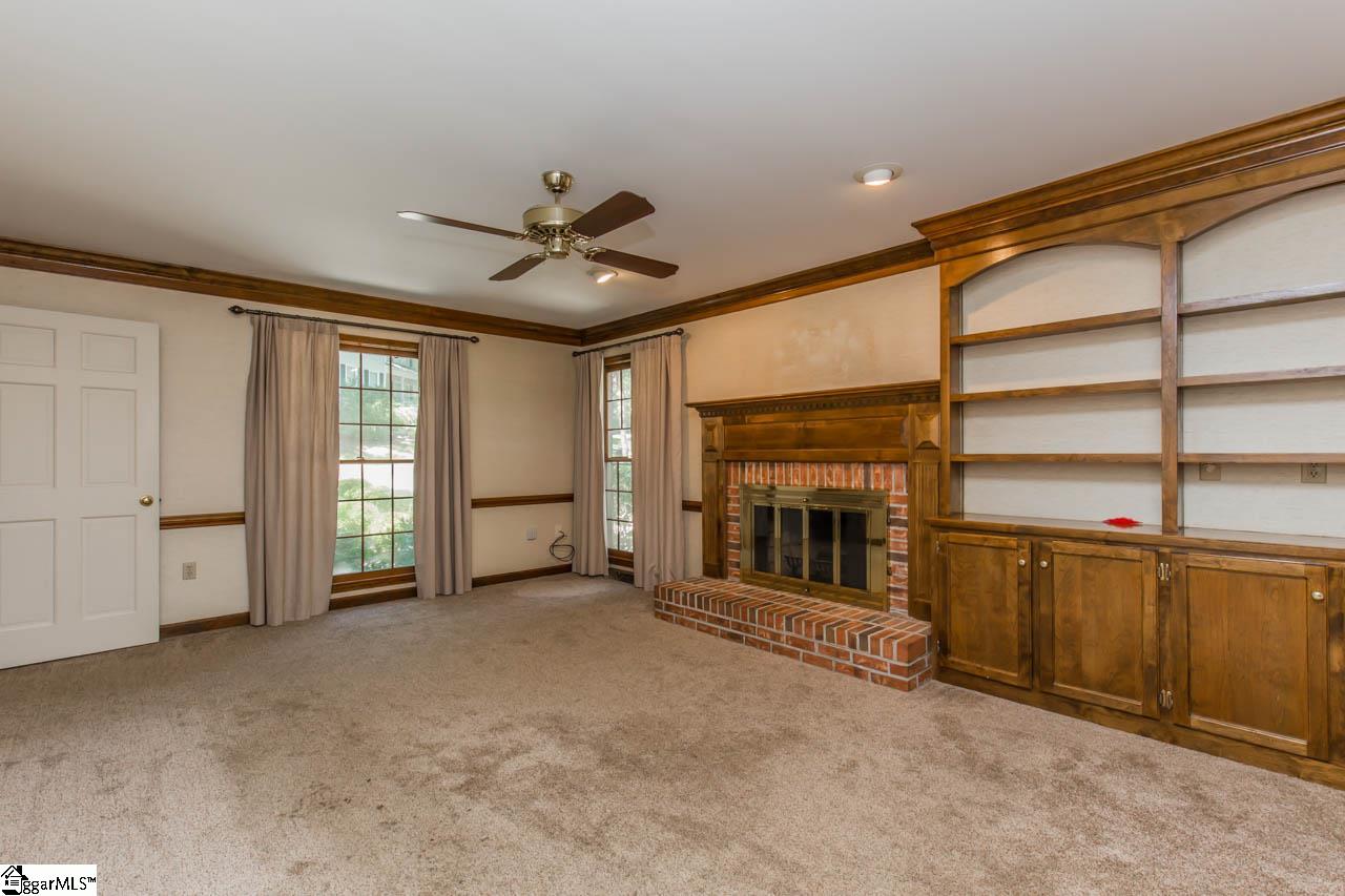 609 Sugar Mill Road Greer, SC 29650 - Photo 9 of 27 Gallery Image 9