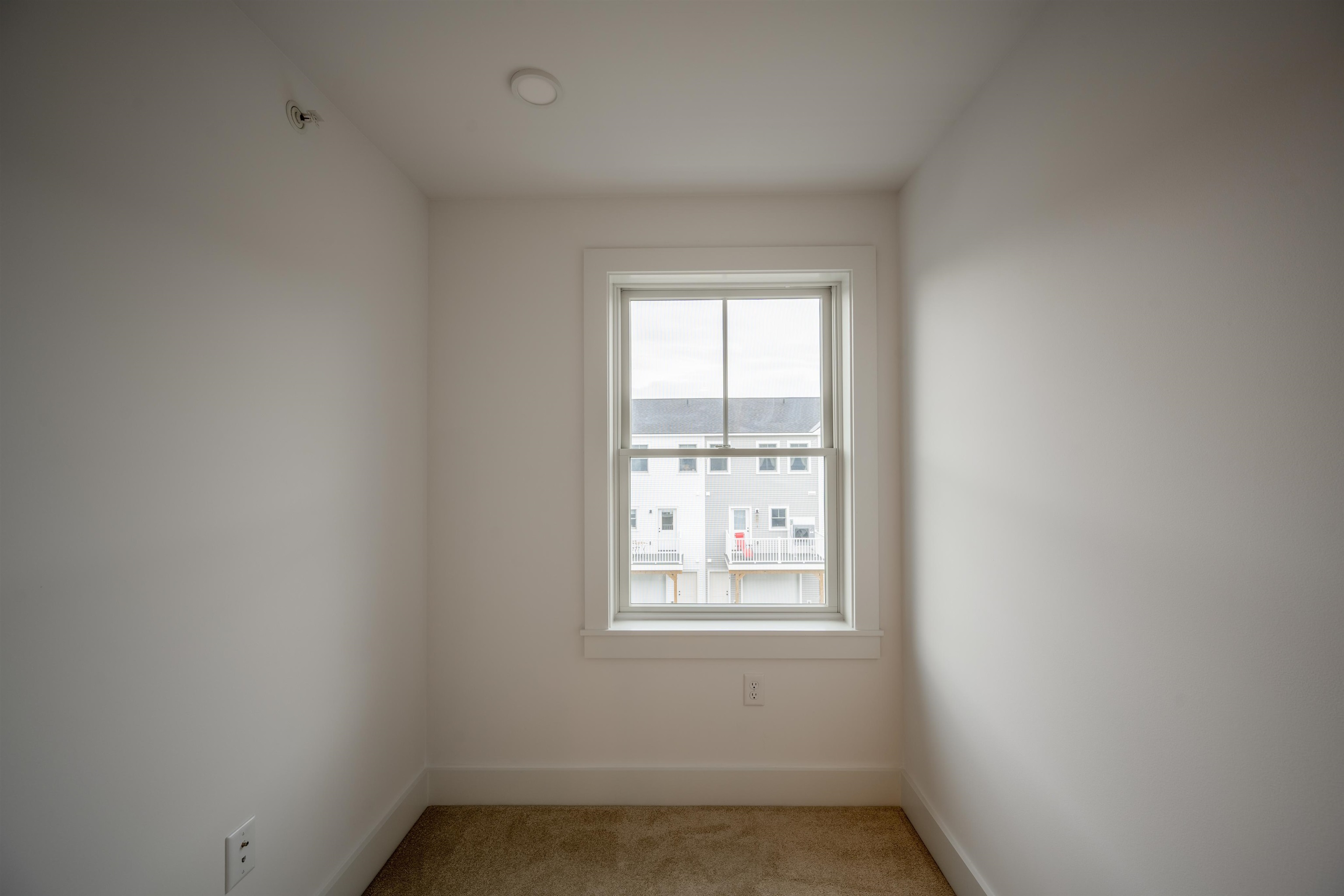 39 Barnes Brk Road, Unit 9 3 Middlebury, VT 05753 - Photo 12 of 27 Gallery Image 12