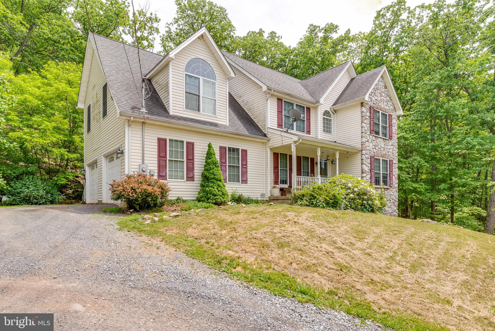 71 Ray Ridge Lane Harpers Ferry, WV 25425 - Photo 3 of 48