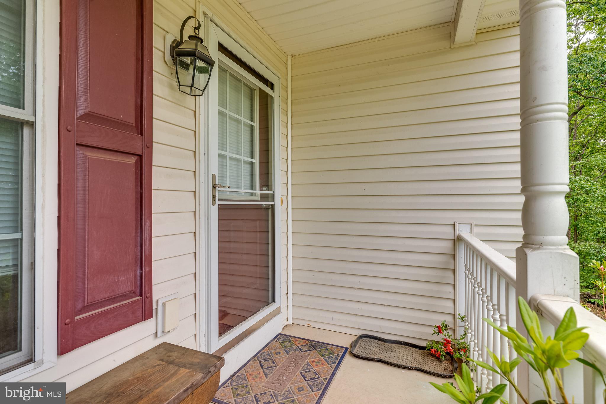 71 Ray Ridge Lane Harpers Ferry, WV 25425 - Photo 4 of 48
