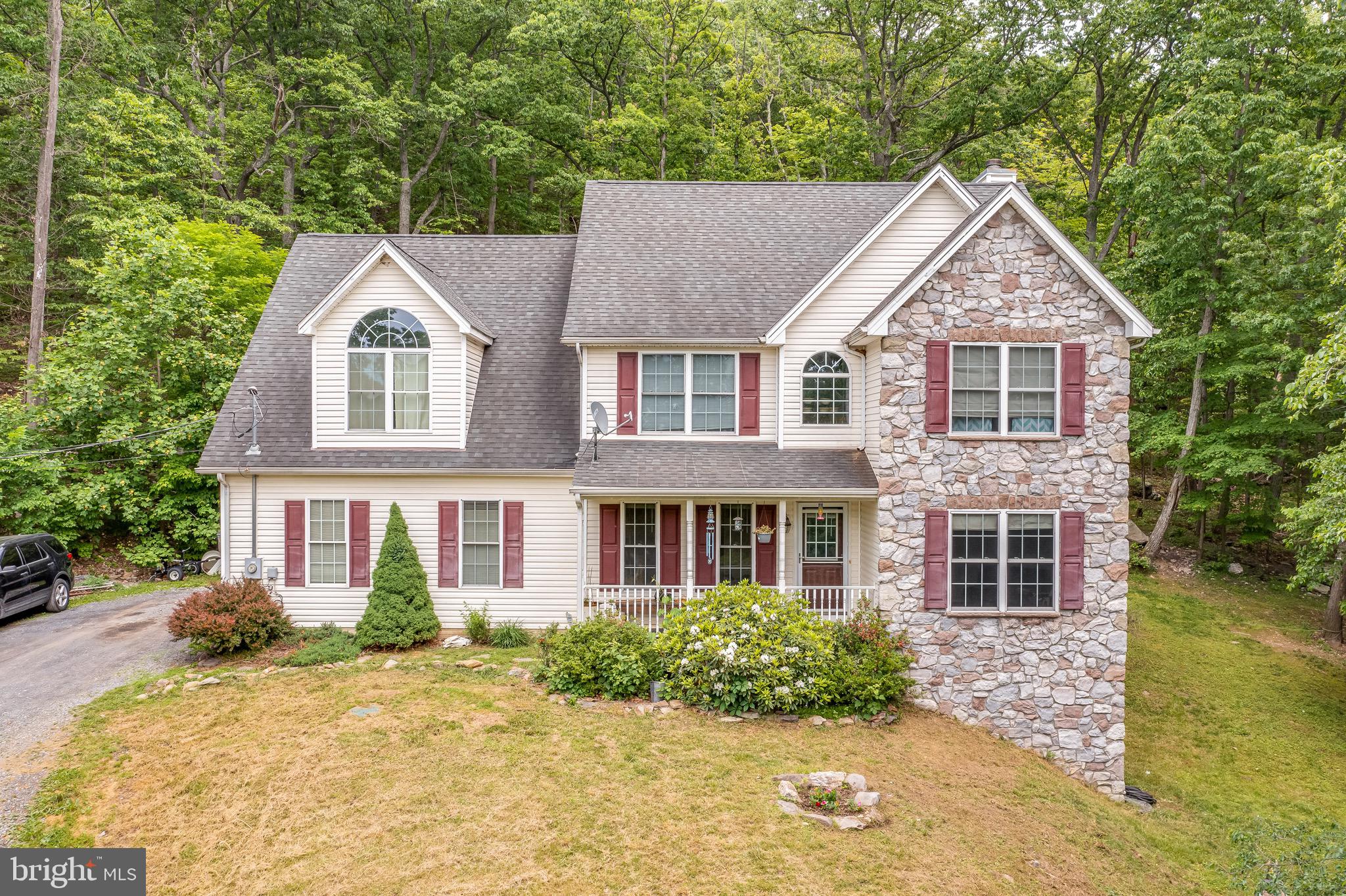 71 Ray Ridge Lane Harpers Ferry, WV 25425 - Photo 9 of 48