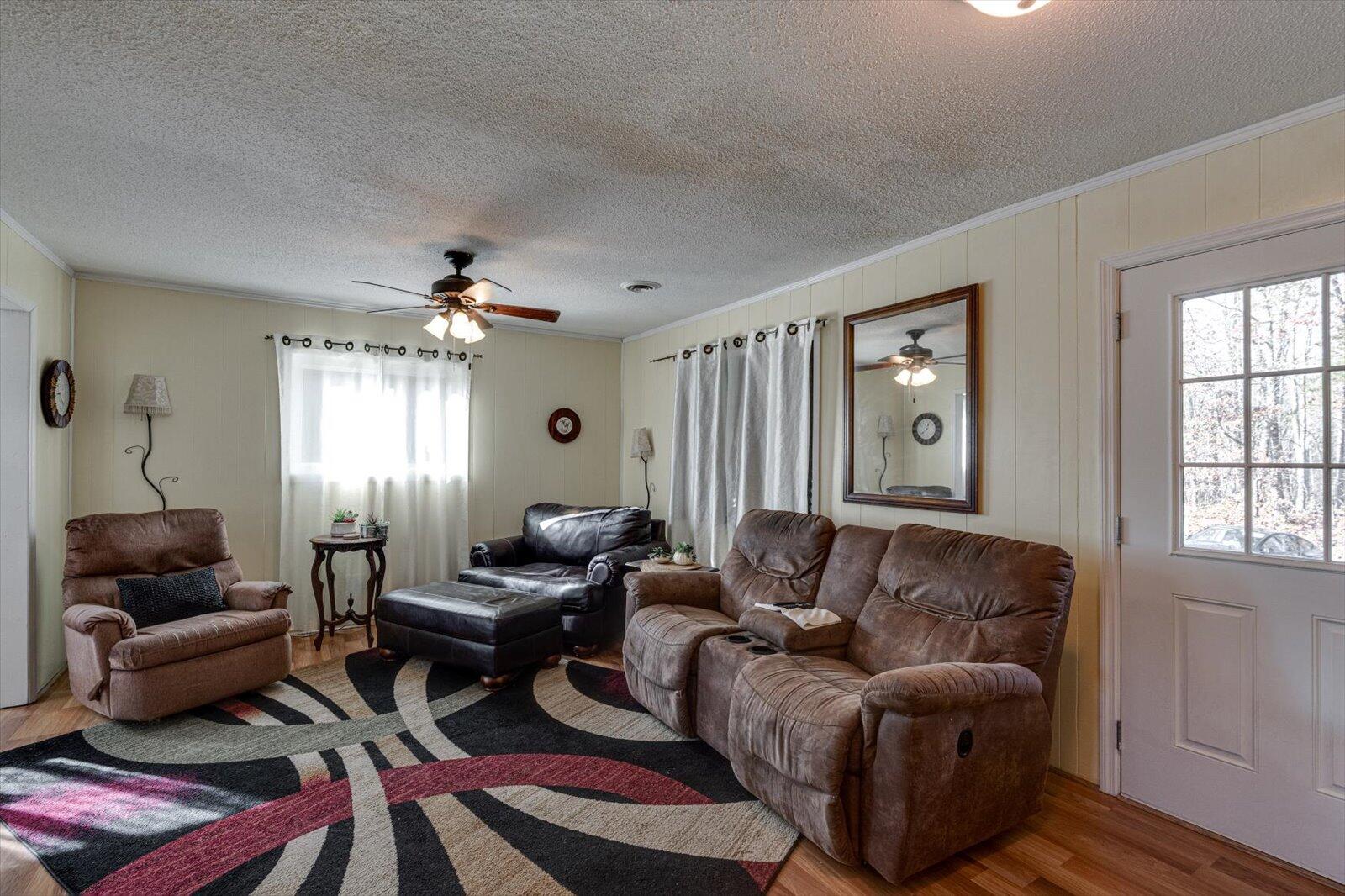 9516 Pearson Road Harrison, TN 37341 - Photo 4 of 34 04-9516 Pearson St-4