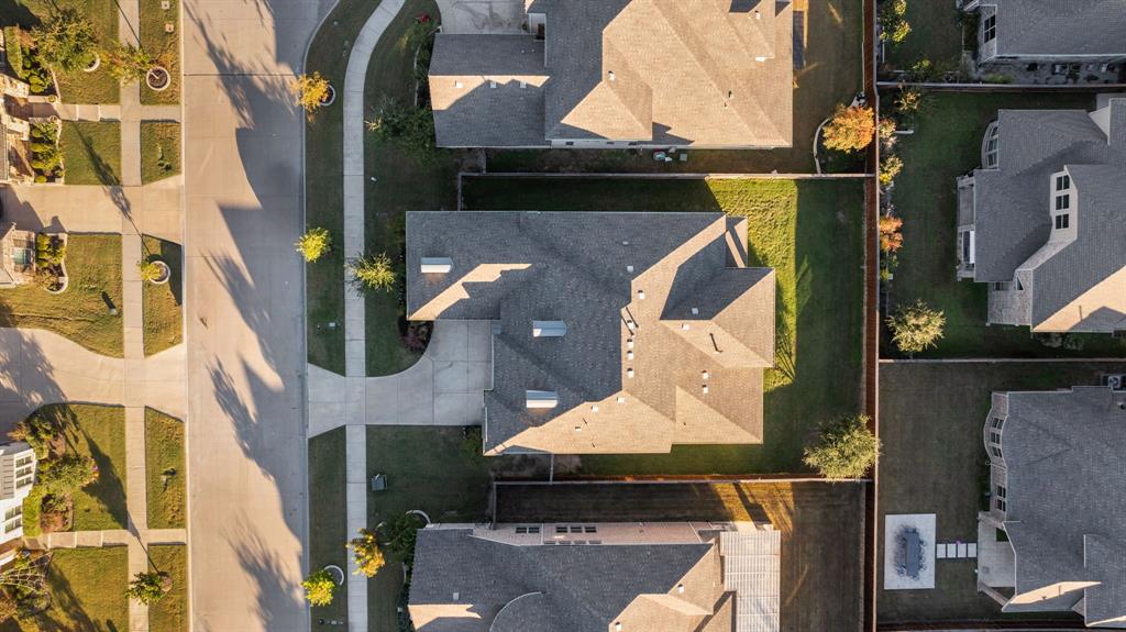 2441 Flat Creek Road Frisco, TX 75036 - Photo 32 of 34 Aerial perspective of suburban area
