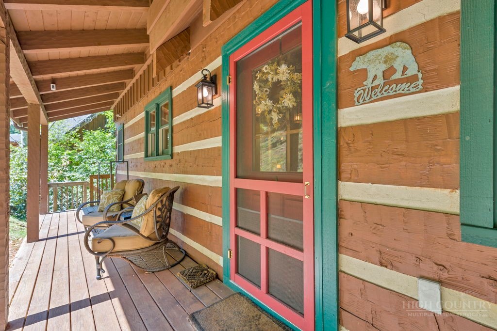 267 Streamside Lane Seven Devils, NC 28604 - Photo 5 of 42 Gallery Image 5
