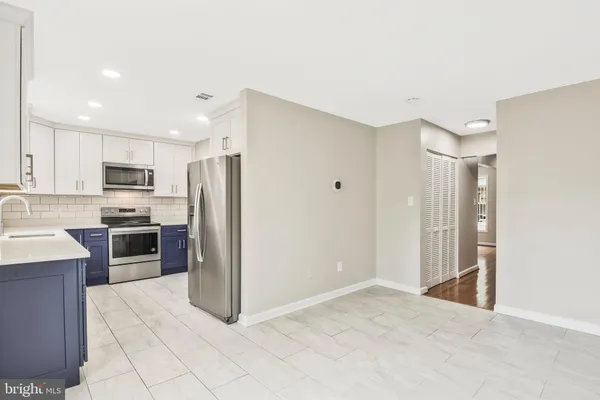 $3,200 | 10257 Friendship Court, Fairfax, VA 22032