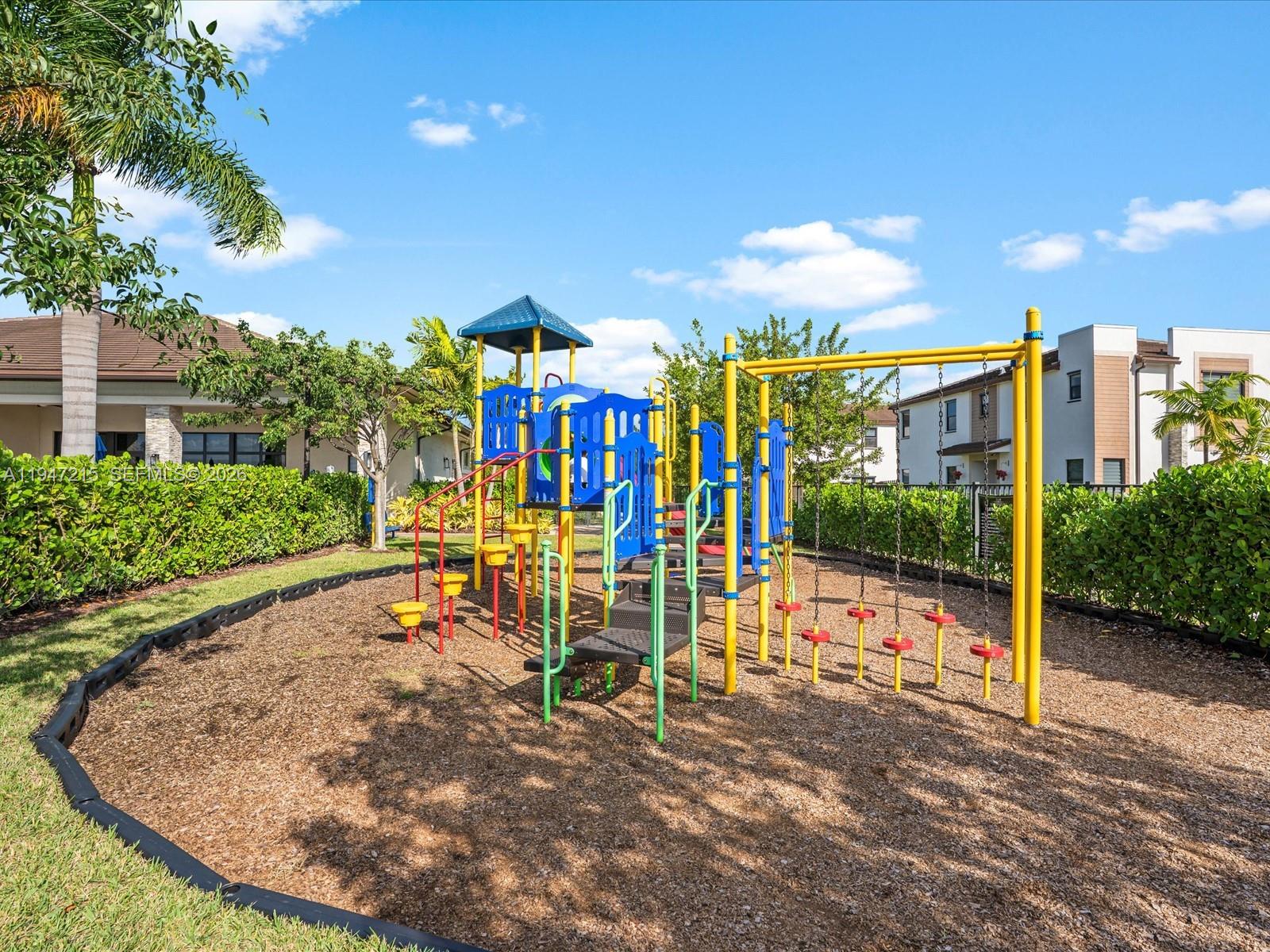 544 Northeast 206th Lane Miami, FL 33179 - Photo 43 of 48