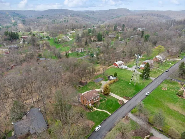 $439,900 | 5061 Northlawn Circle, Murrysville, PA 15668
