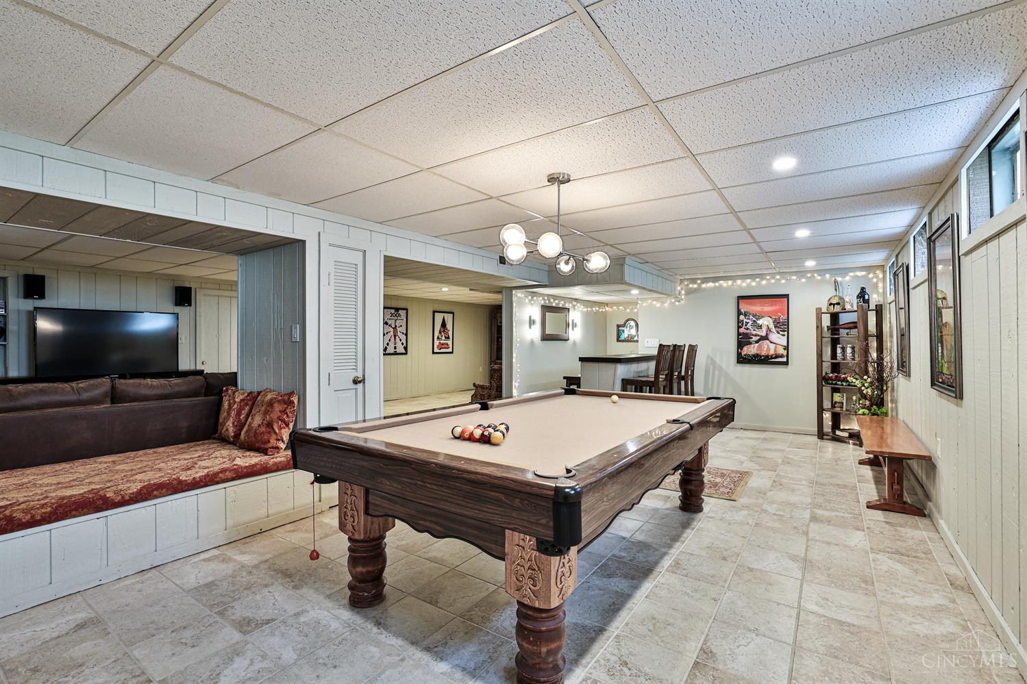 522 Riddle Road Cincinnati, OH 45231 - Photo 32 of 57 Gallery Image 32