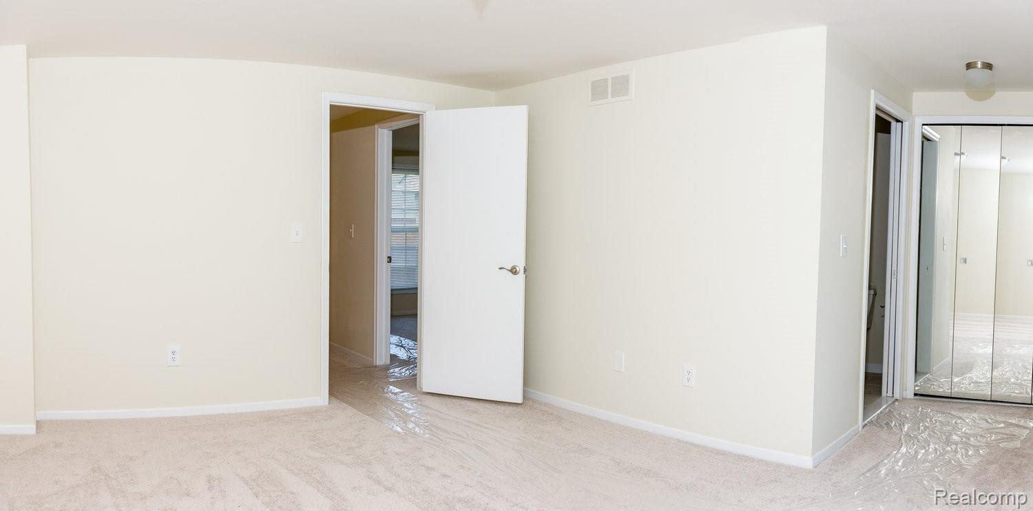 3427 Crooks Road Royal Oak, MI 48073 - Photo 9 of 19 Crooks_RD-2.jpg