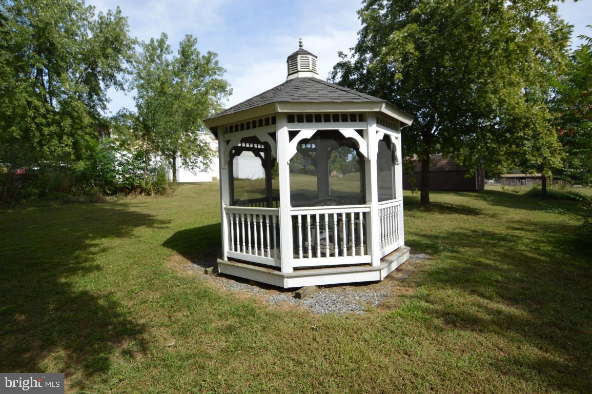 4949 Elizabethtown Road Manheim, PA 17545 - Photo 2 of 28