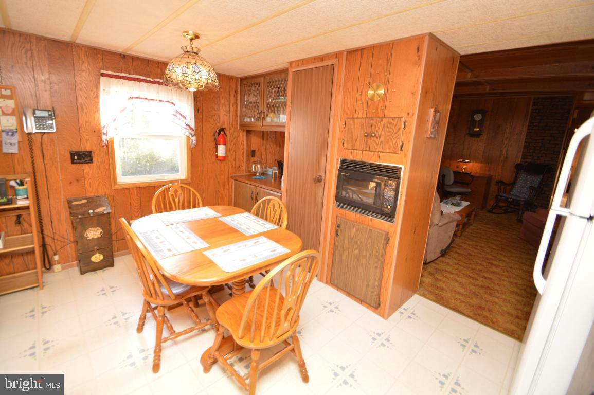 4949 Elizabethtown Road Manheim, PA 17545 - Photo 18 of 28