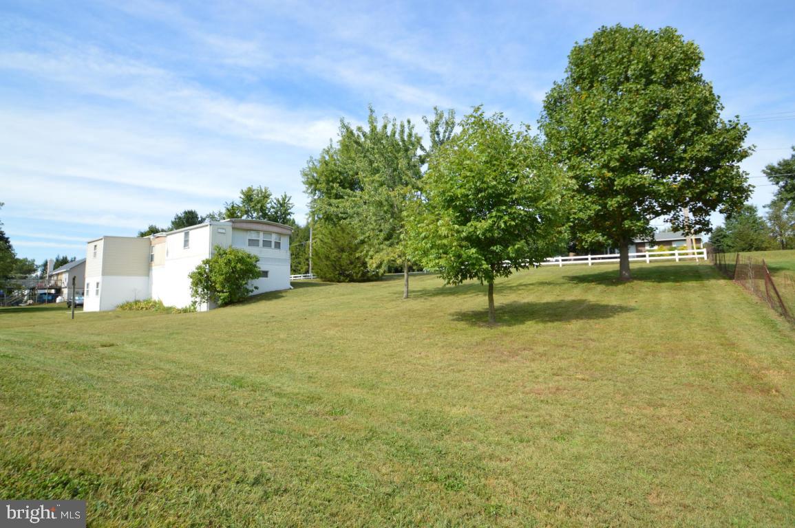 4949 Elizabethtown Road Manheim, PA 17545 - Photo 19 of 28