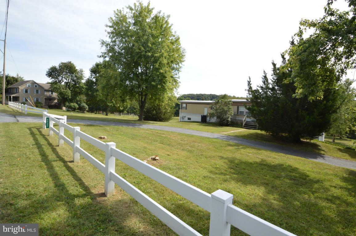 4949 Elizabethtown Road Manheim, PA 17545 - Photo 20 of 28