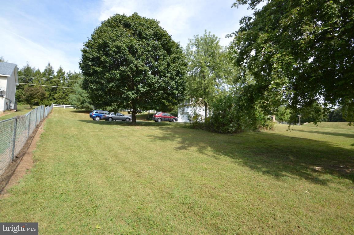 4949 Elizabethtown Road Manheim, PA 17545 - Photo 24 of 28