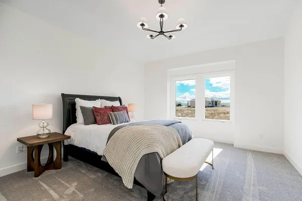 $723,397 | 4005 West 158th Place, Overland Park, KS 66224