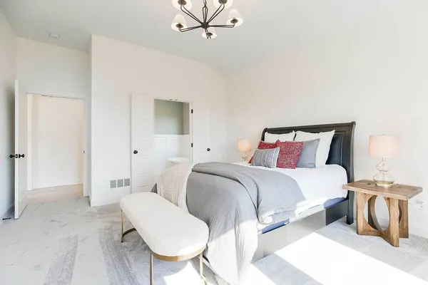 $723,397 | 4005 West 158th Place, Overland Park, KS 66224