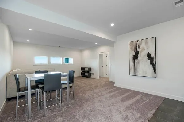 $723,397 | 4005 West 158th Place, Overland Park, KS 66224