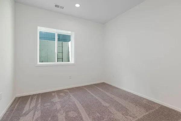 $723,397 | 4005 West 158th Place, Overland Park, KS 66224