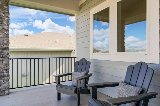 $711,682 | 4005 West 158th Place, Overland Park, KS 66224