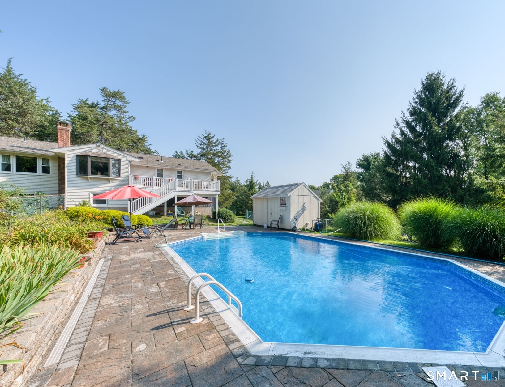 341 Kennedy Road Manchester, CT 06042 - Photo 12 of 25 Gallery Image 12