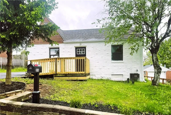 $199,000 | 2616 Kenview Drive, New Kensington, PA 15068