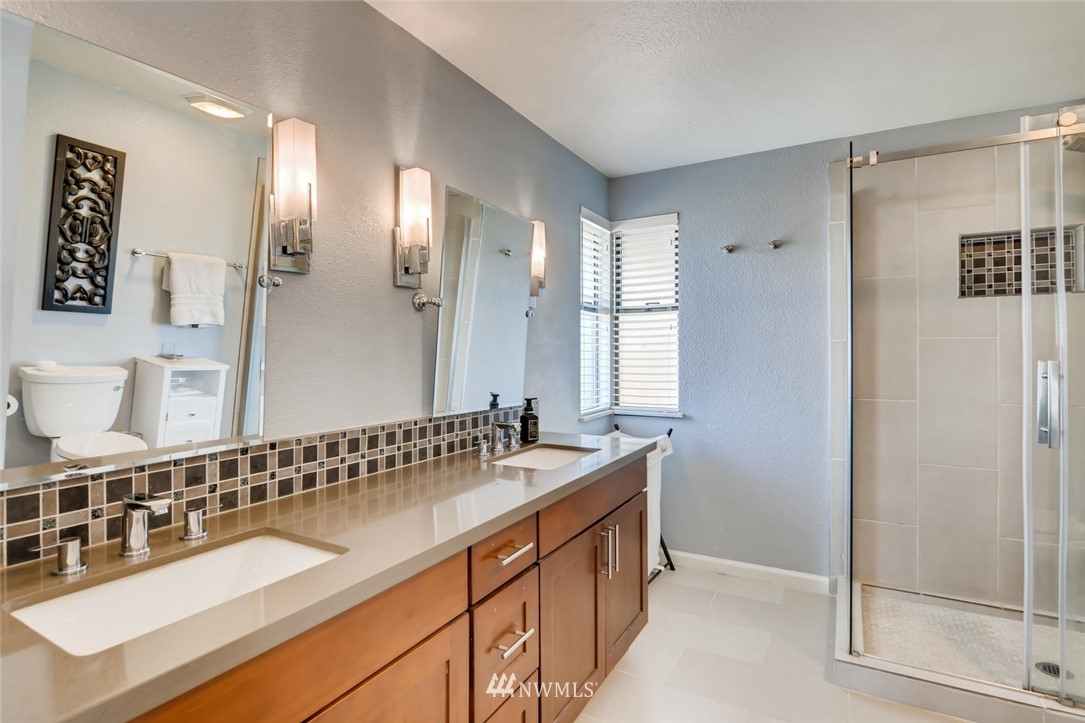16224 Southeast 178th Street Renton, WA 98058 - Photo 12 of 23 Gallery Image 12