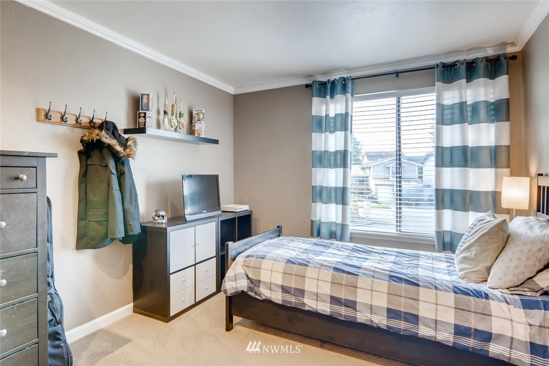 16224 Southeast 178th Street Renton, WA 98058 - Photo 13 of 23 Gallery Image 13